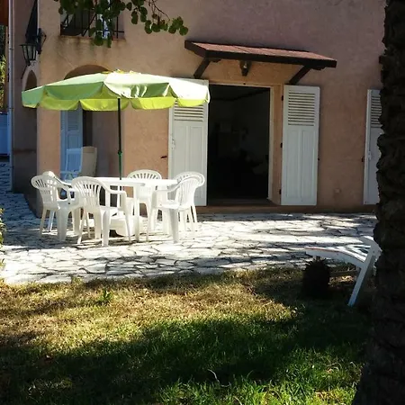Rez De Jardin Daire *